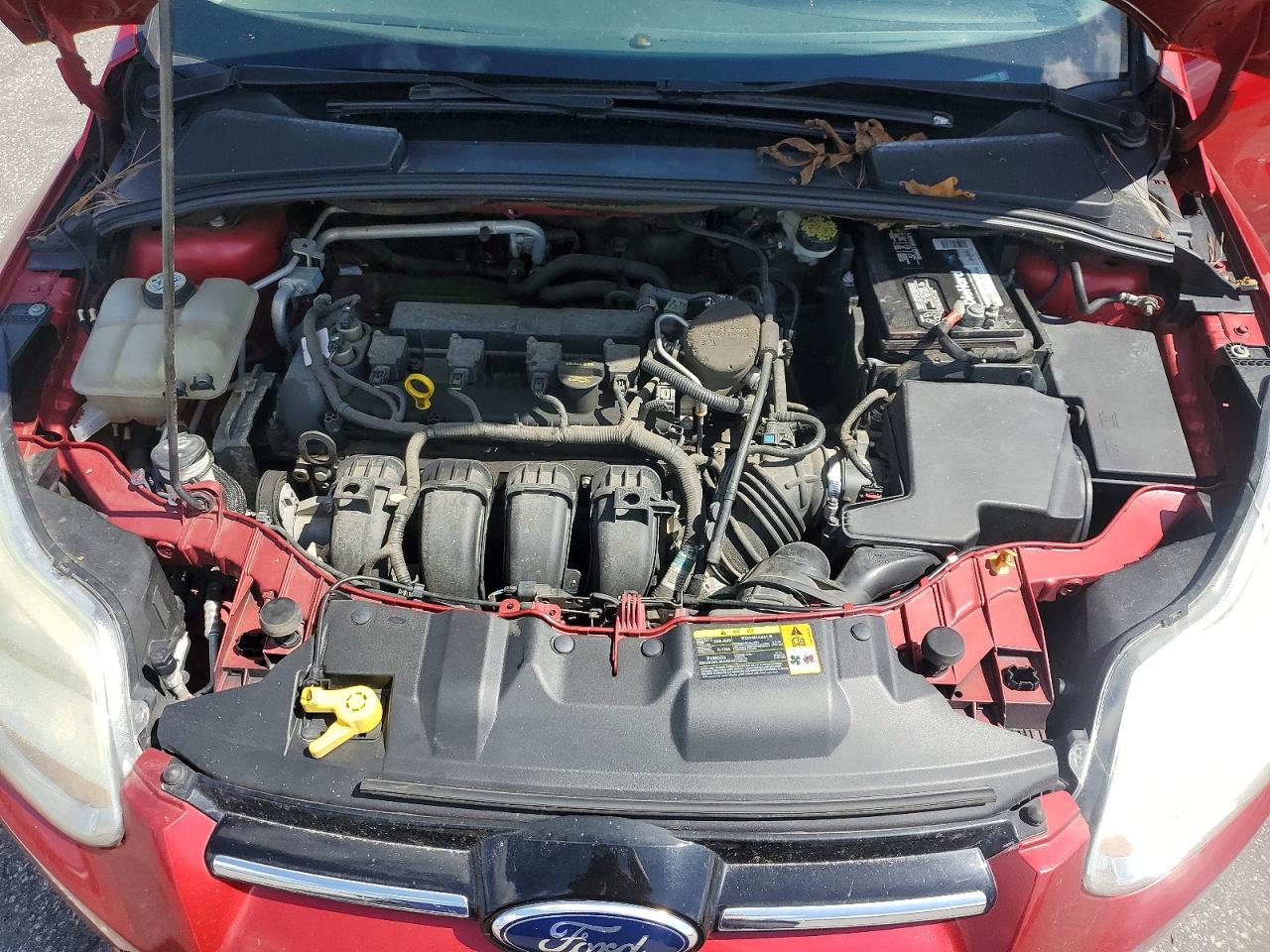 2012 Ford Focus Sel Красный vin: 1FAHP3M29CL426337