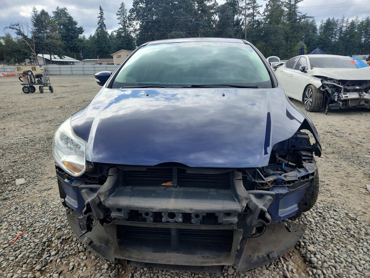 2012 Ford Focus Sel Blue vin: 1FAHP3M2XCL158723