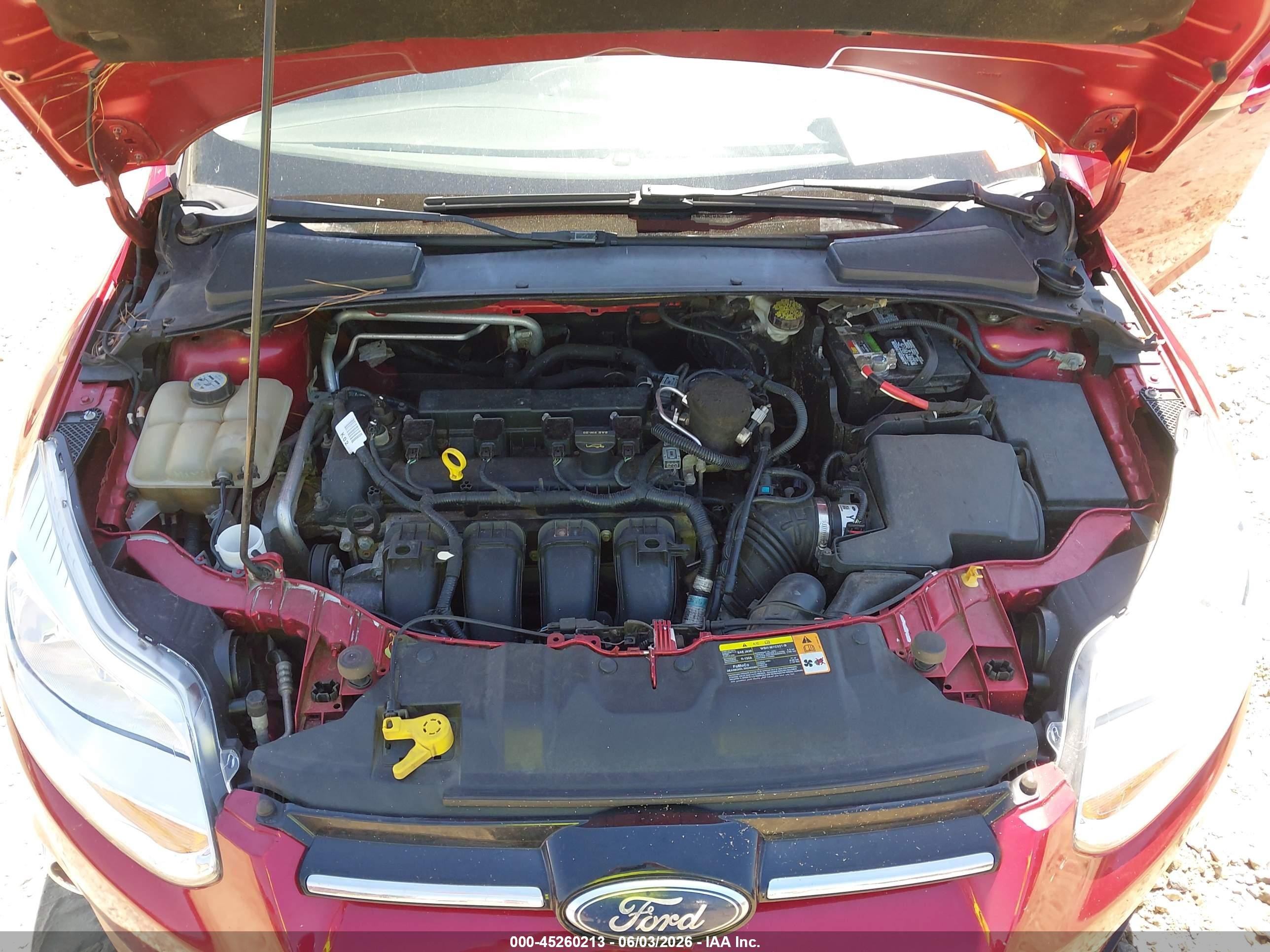 2012 Ford Focus Sel Red vin: 1FAHP3M2XCL243898