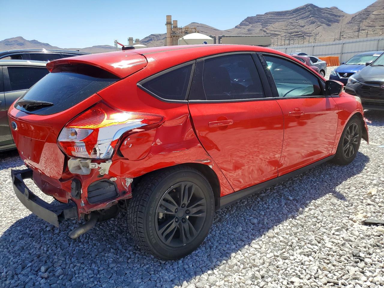 2012 Ford Focus Sel Red vin: 1FAHP3M2XCL367959
