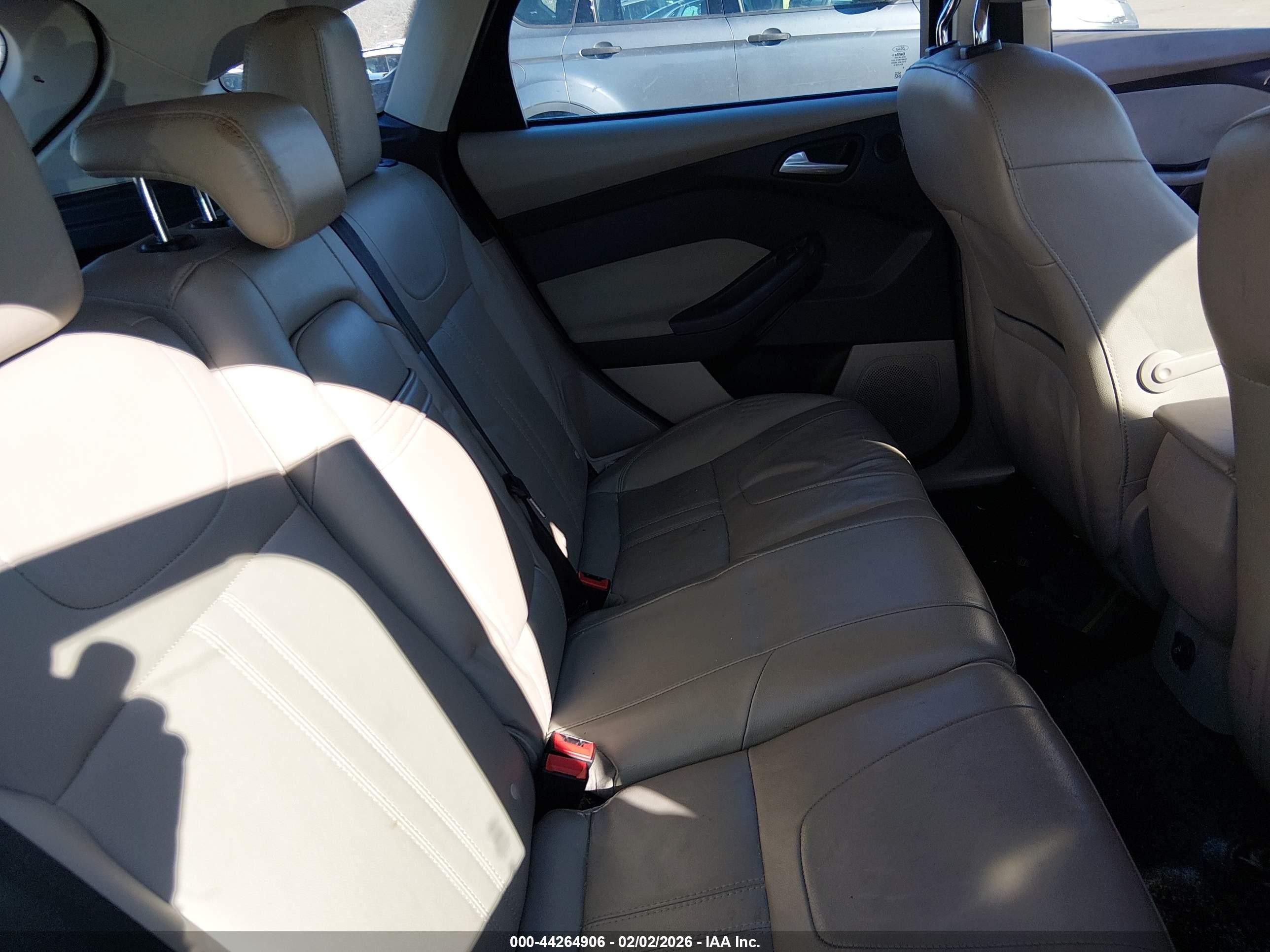 2012 Ford Focus Sel Blue vin: 1FAHP3M2XCL378248