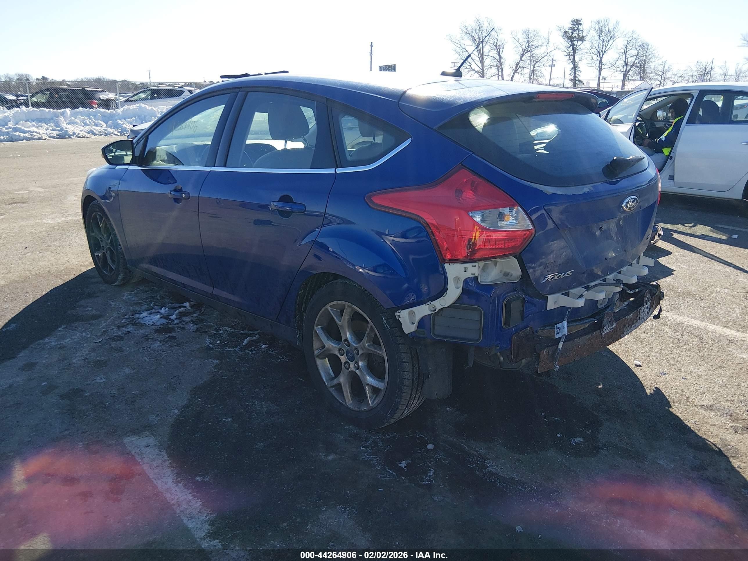 2012 Ford Focus Sel Blue vin: 1FAHP3M2XCL378248