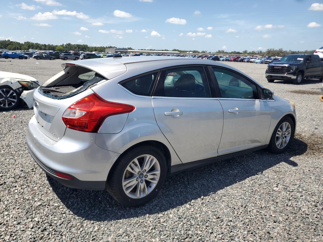 2012 Ford Focus Sel Silver vin: 1FAHP3M2XCL405092
