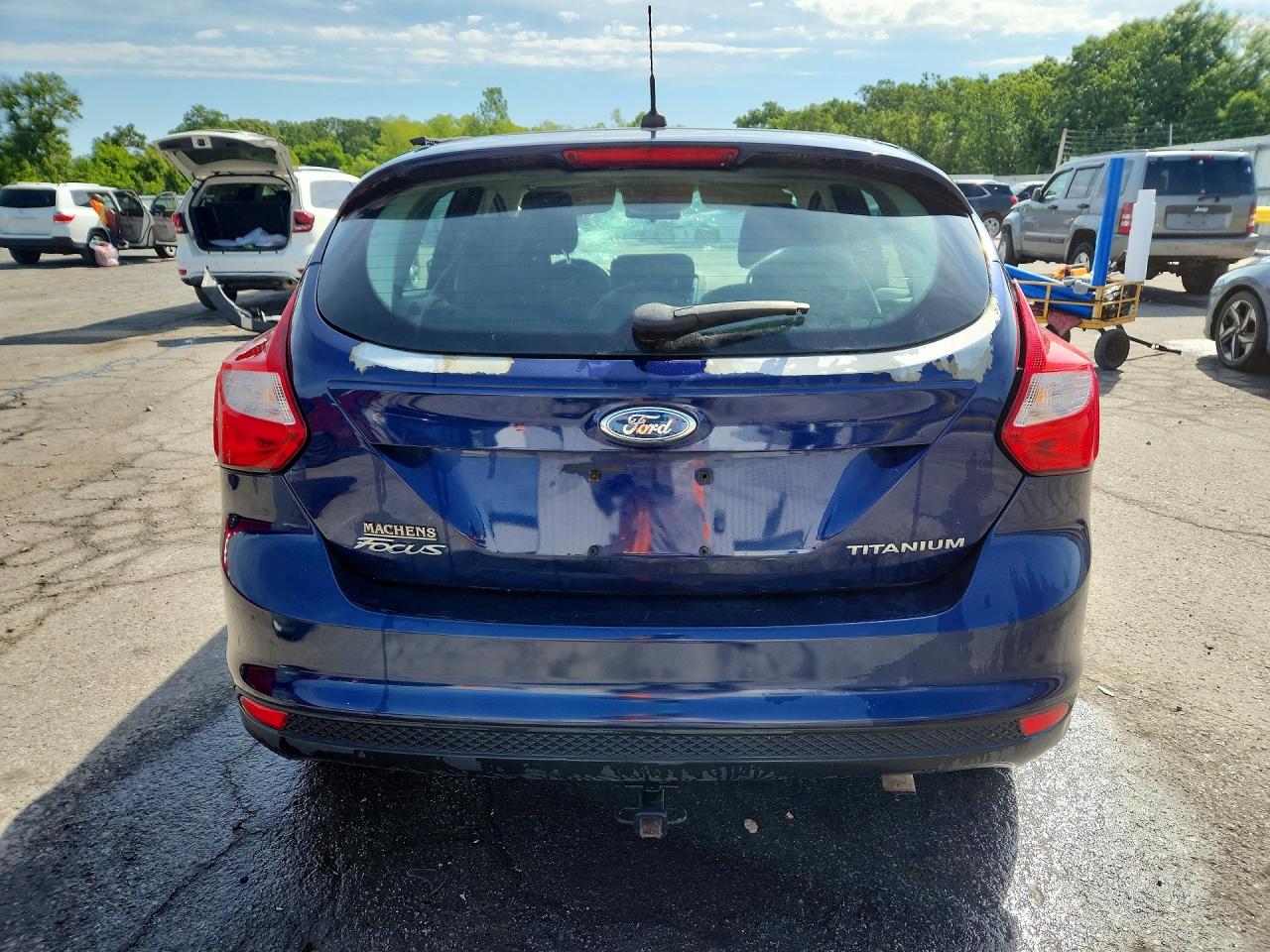 2012 Ford Focus Titanium Blue vin: 1FAHP3N20CL102434