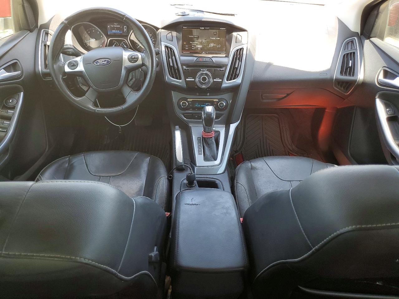 2012 Ford Focus Titanium Red vin: 1FAHP3N20CL235176