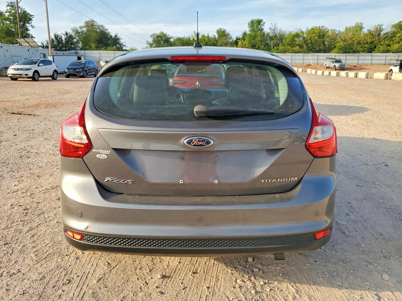 2012 Ford Focus Titanium Gray vin: 1FAHP3N20CL236036