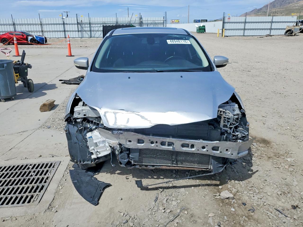 2012 Ford Focus Titanium Silver vin: 1FAHP3N20CL236084