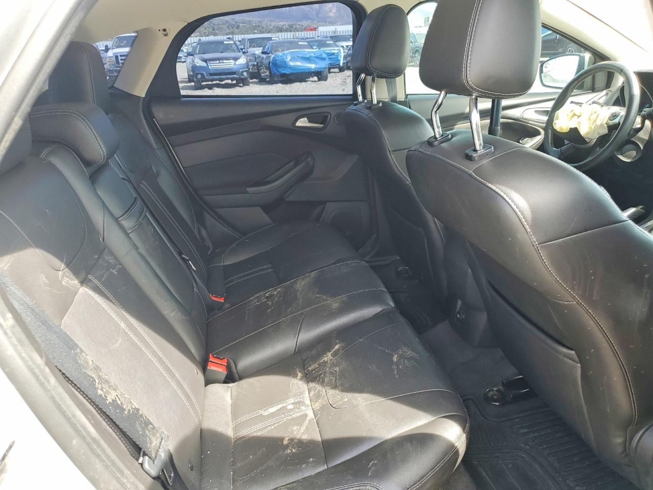 2012 Ford Focus Titanium Silver vin: 1FAHP3N20CL236084