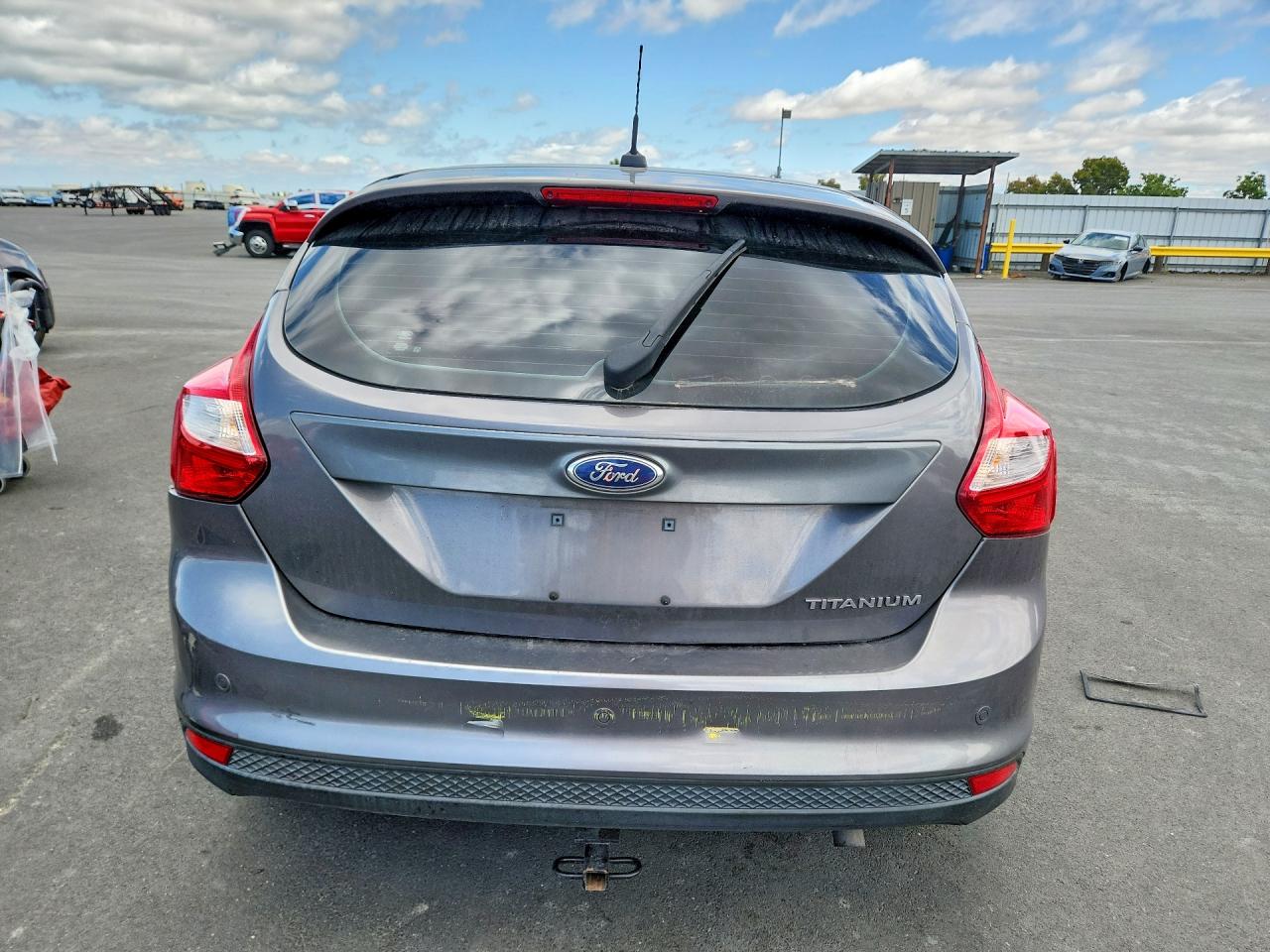 2012 Ford Focus Titanium Gray vin: 1FAHP3N20CL343412