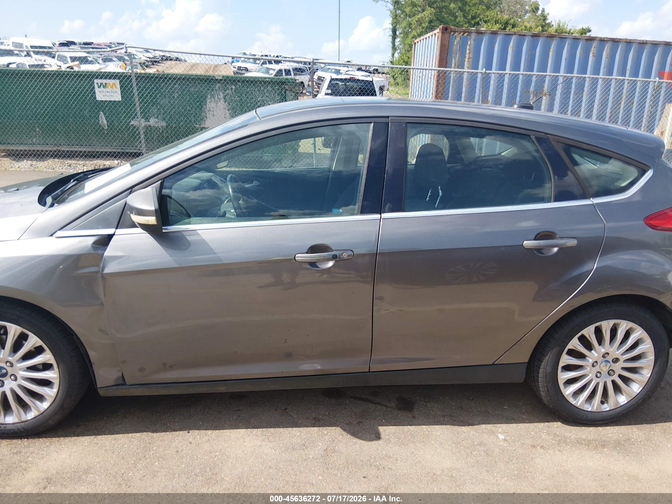 2012 Ford Focus Titanium Gray vin: 1FAHP3N21CL144966