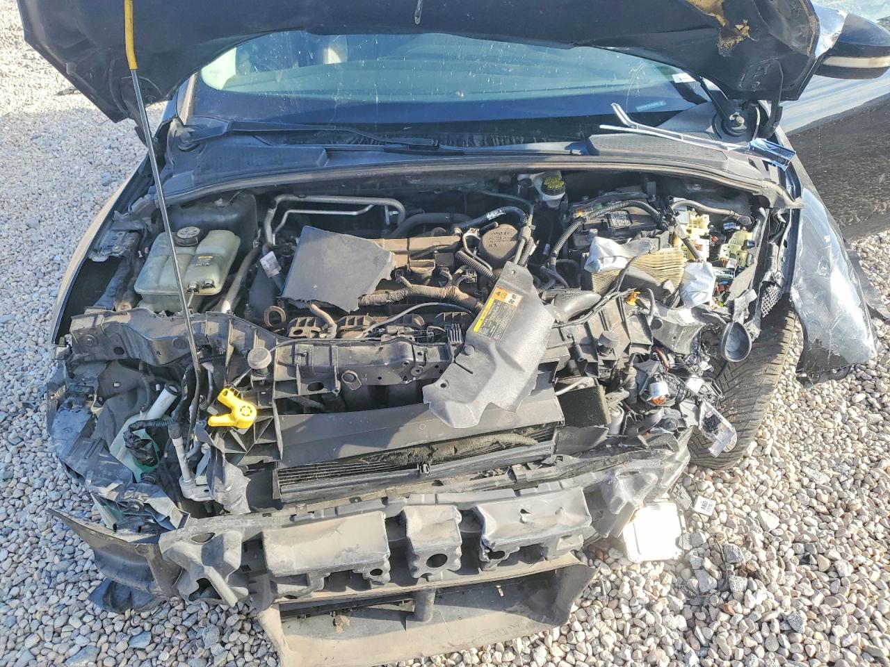 2012 Ford Focus Titanium Black vin: 1FAHP3N21CL262600