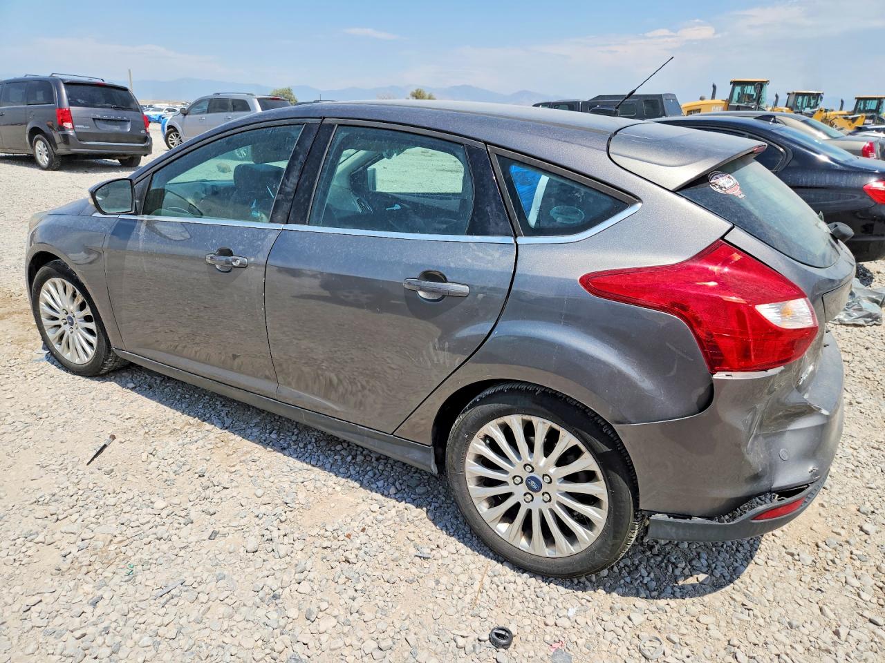 2012 Ford Focus Titanium Gray vin: 1FAHP3N21CL426797