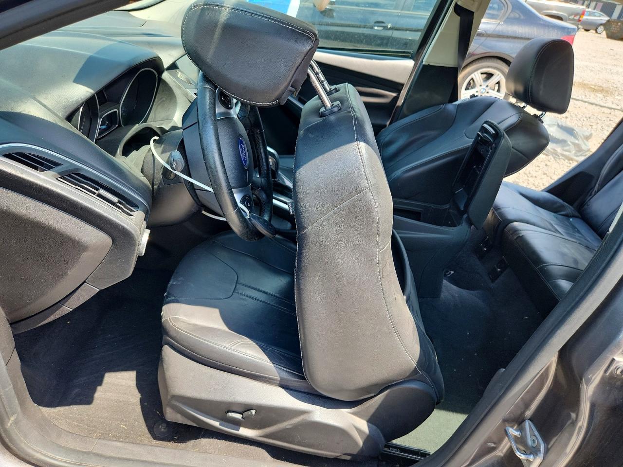 2012 Ford Focus Titanium Gray vin: 1FAHP3N21CL426797