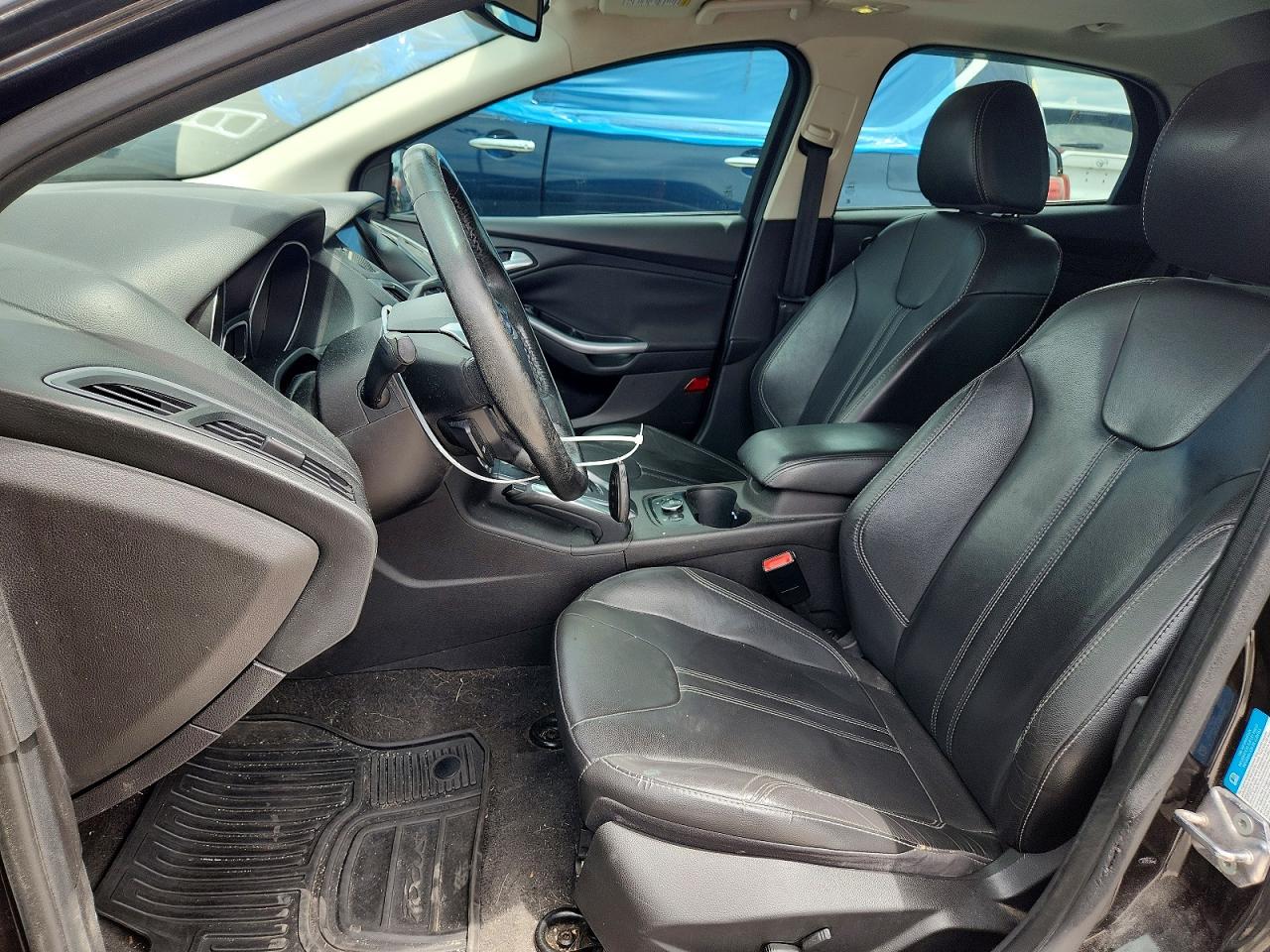 2012 Ford Focus Titanium Black vin: 1FAHP3N21CL464790