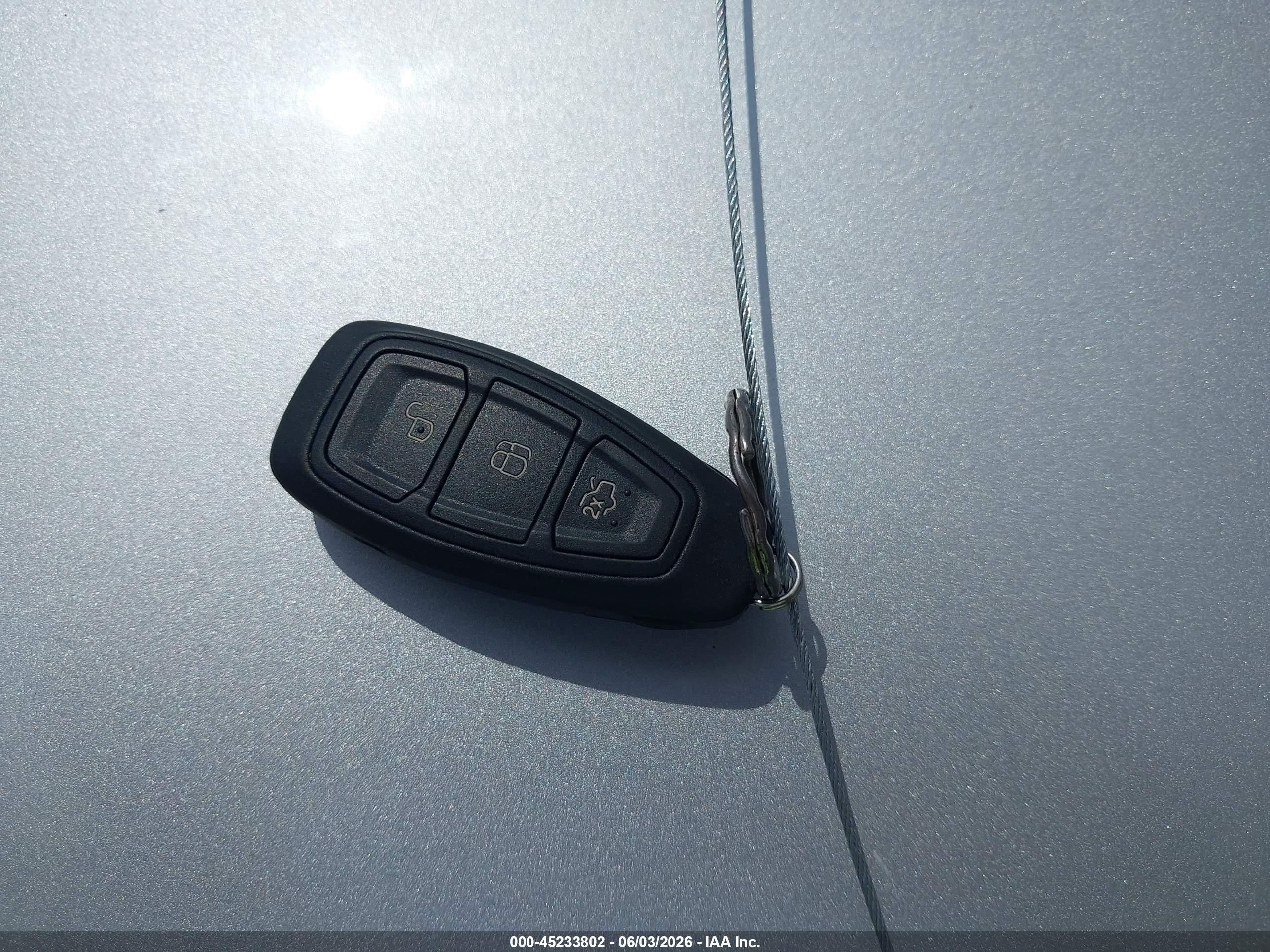 2012 Ford Focus Titanium Silver vin: 1FAHP3N22CL361958