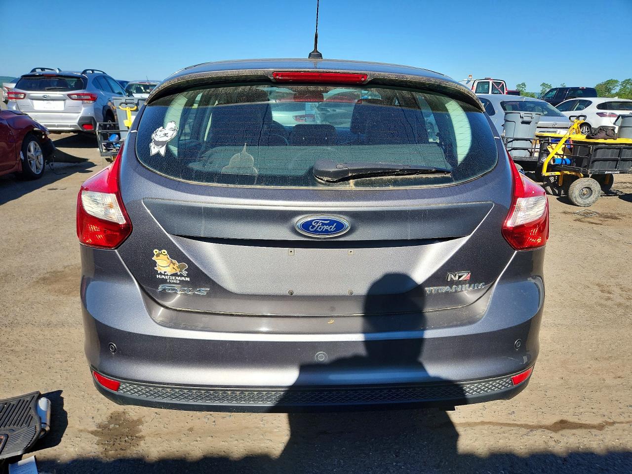 2012 Ford Focus Titanium Gray vin: 1FAHP3N22CL402153