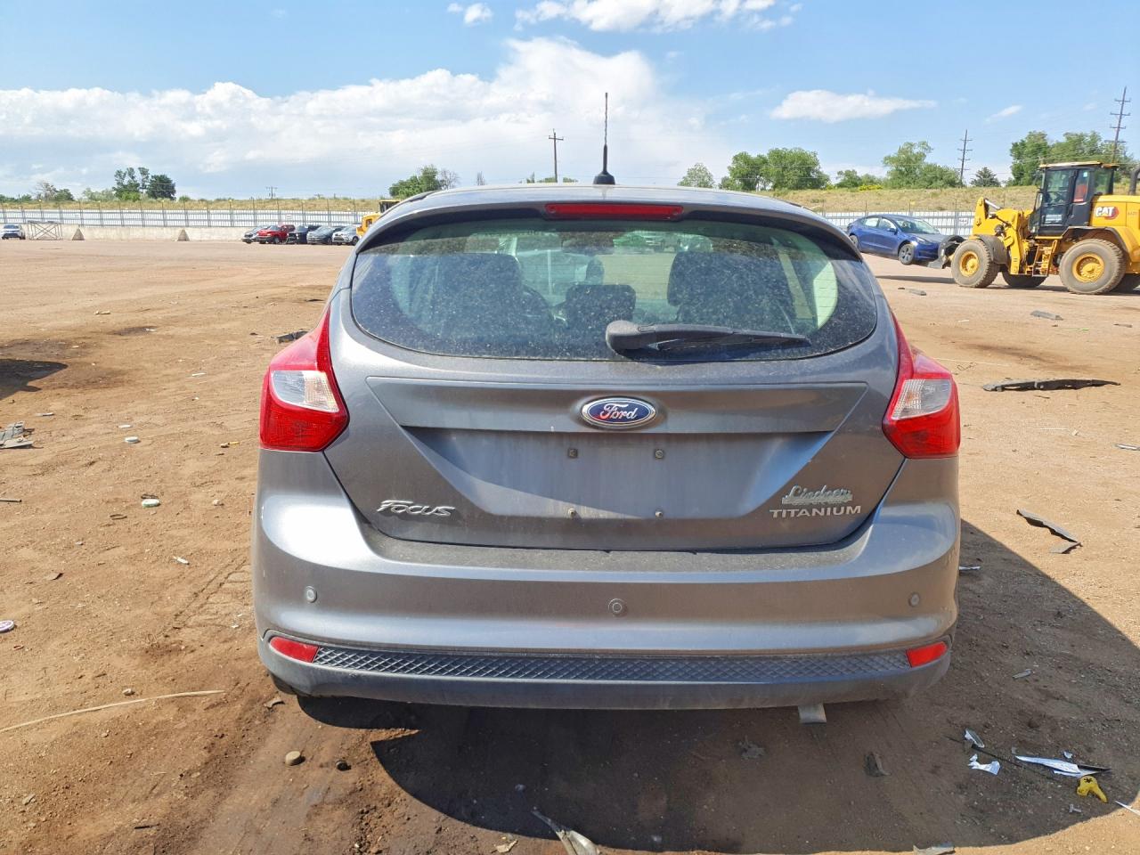 2012 Ford Focus Titanium Gray vin: 1FAHP3N23CL330122