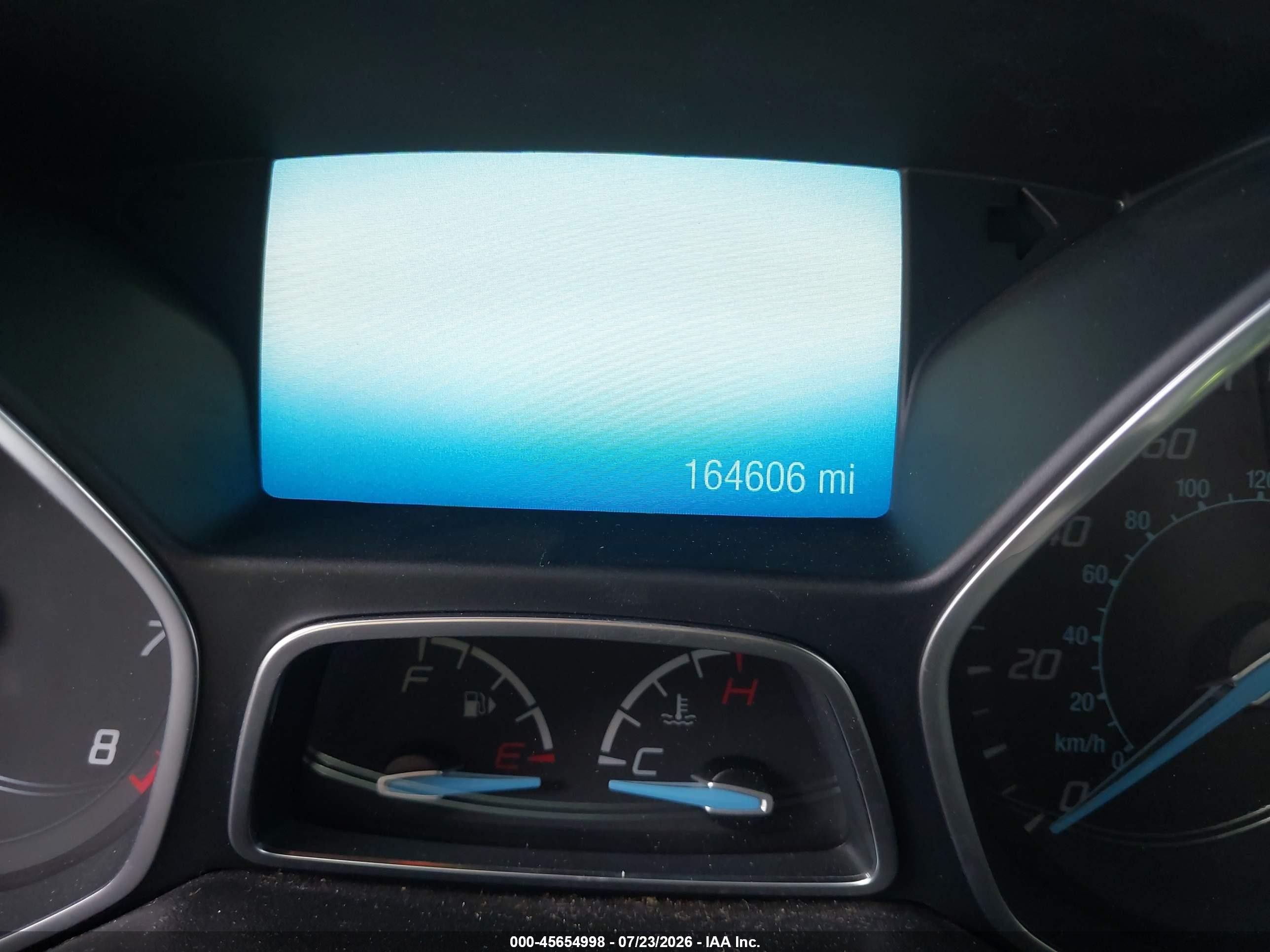 2012 Ford Focus Titanium White vin: 1FAHP3N24CL125957