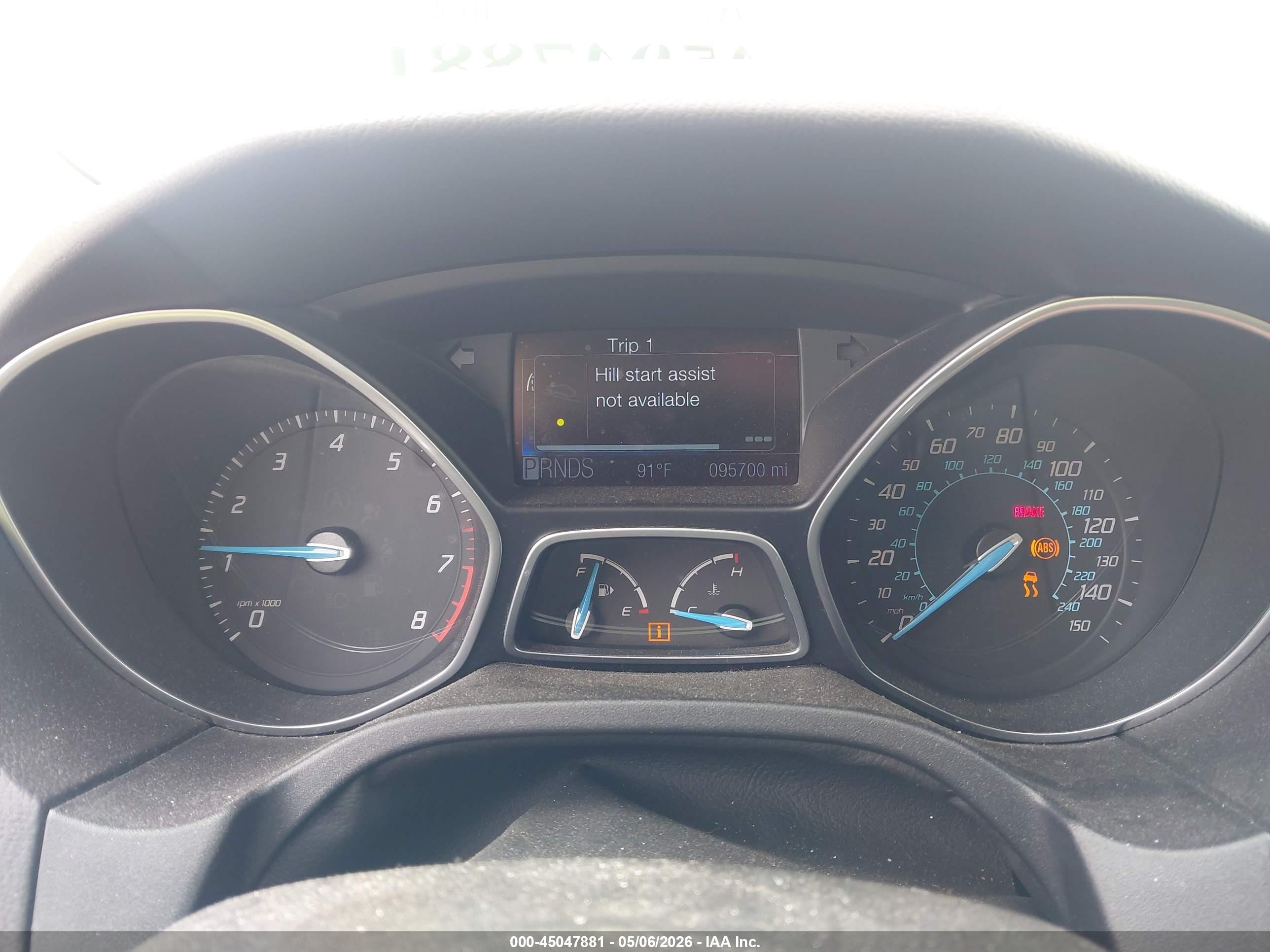 2012 Ford Focus Titanium Белый vin: 1FAHP3N24CL193756