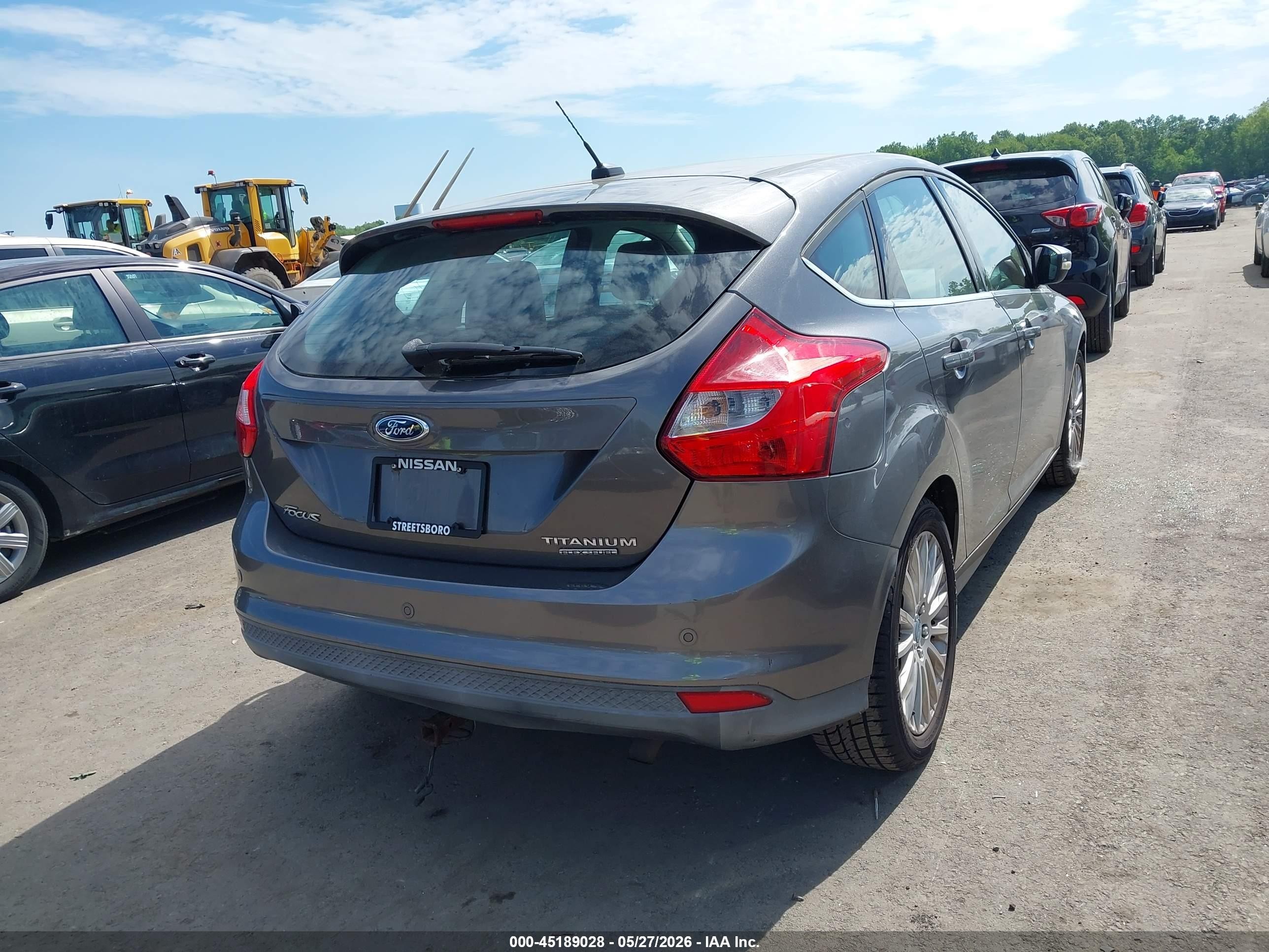 2012 Ford Focus Titanium Gray vin: 1FAHP3N24CL366238