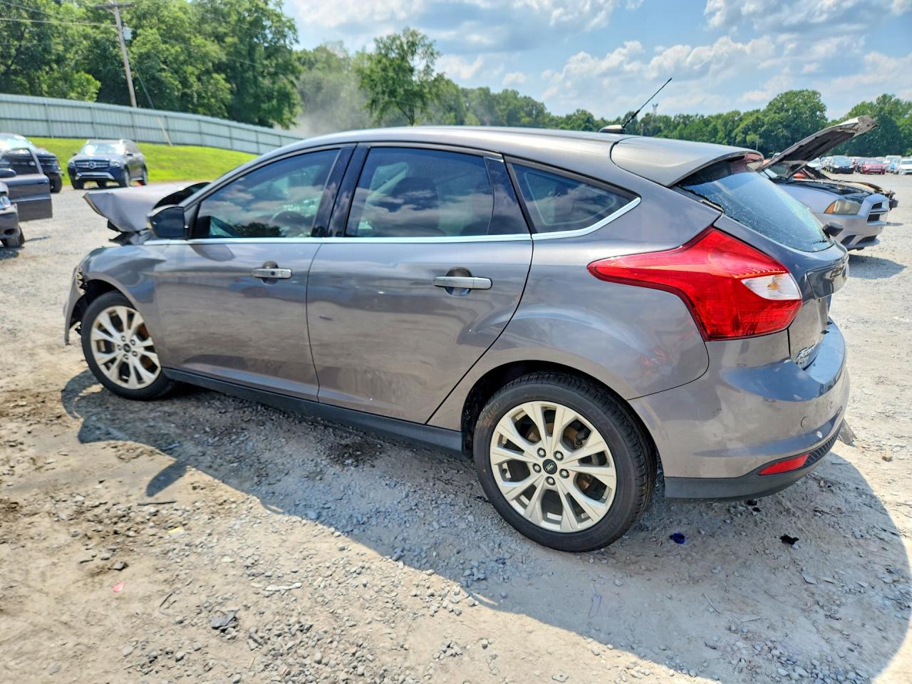 2012 Ford Focus Titanium Gray vin: 1FAHP3N24CL443397