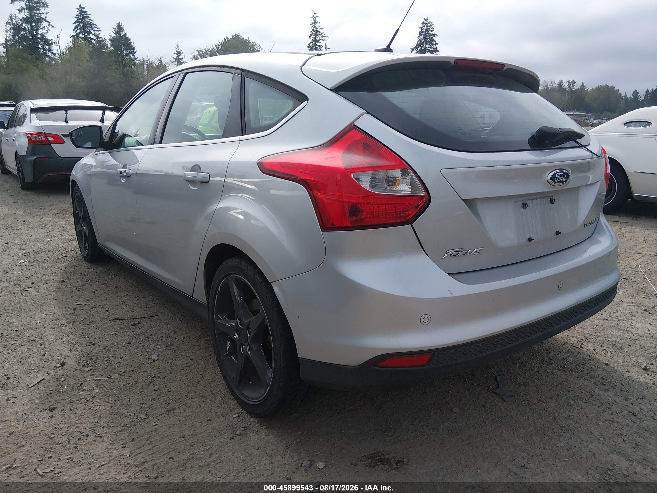 2012 Ford Focus Titanium Silver vin: 1FAHP3N25CL227588