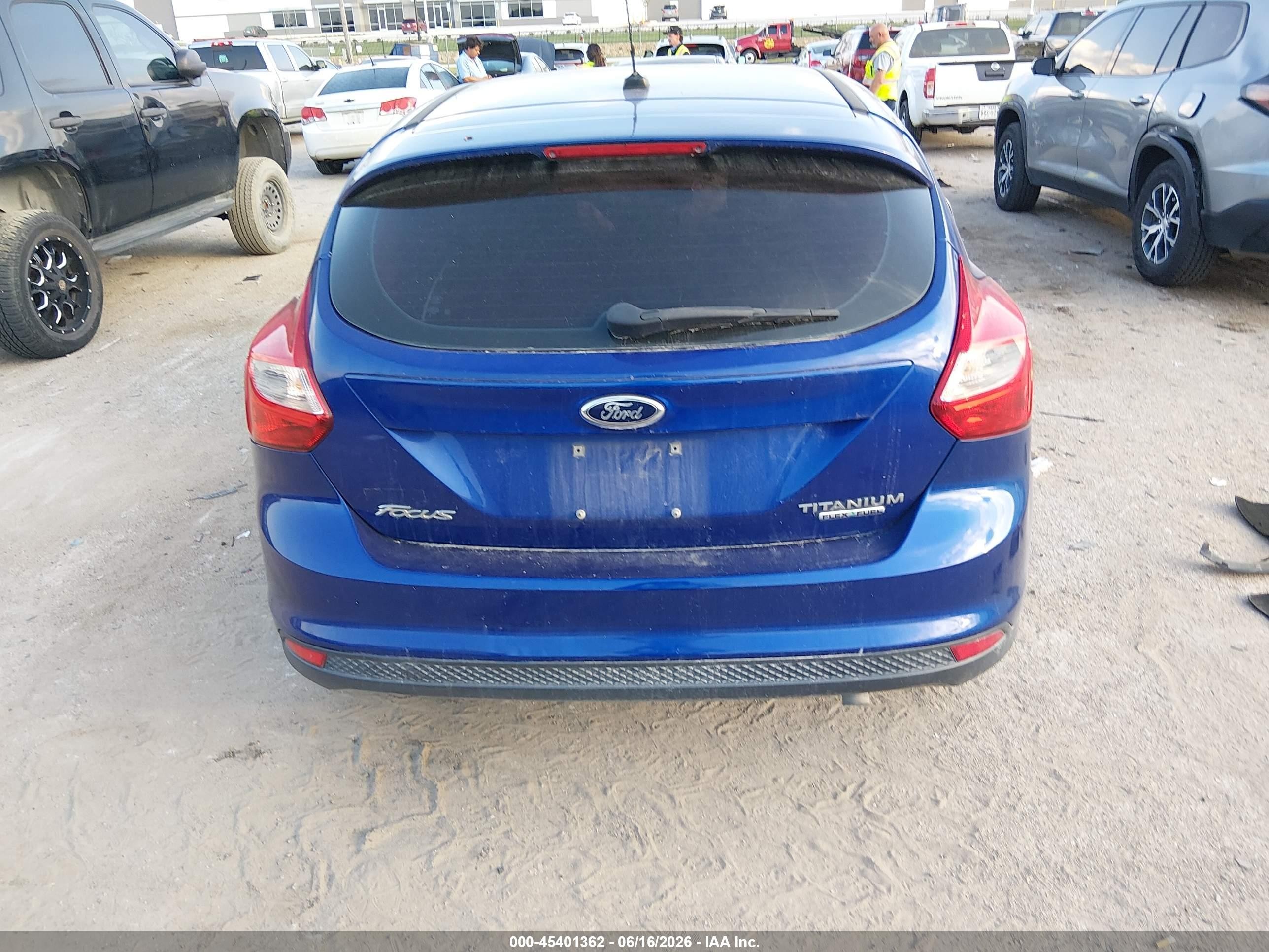 2012 Ford Focus Titanium Blue vin: 1FAHP3N25CL413583