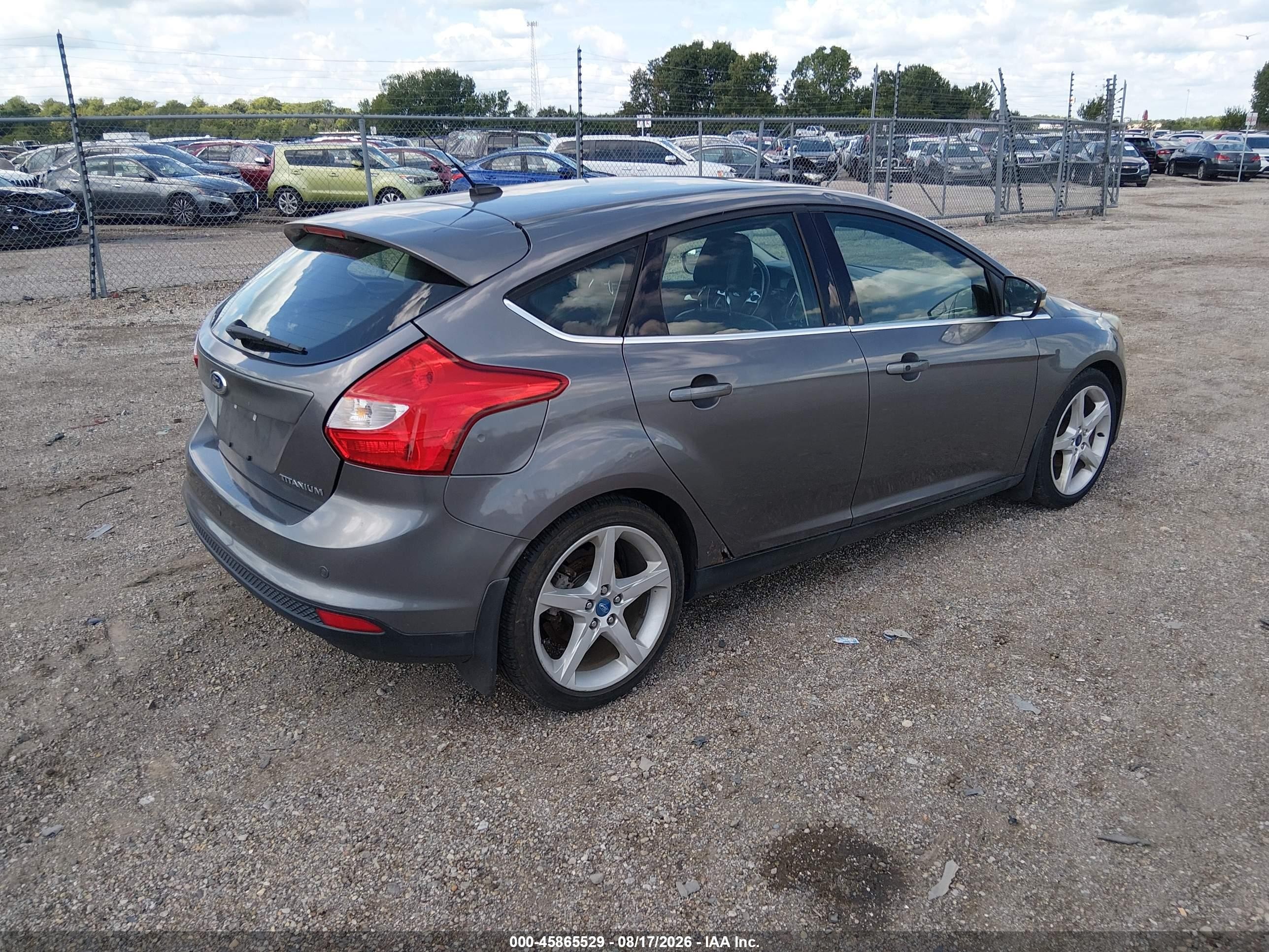 2012 Ford Focus Titanium Серый vin: 1FAHP3N26CL160662