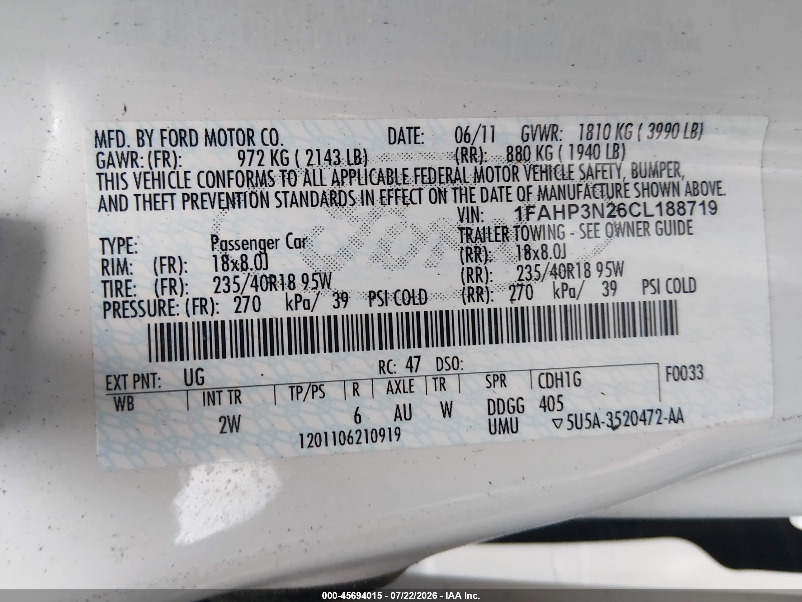 2012 Ford Focus Titanium White vin: 1FAHP3N26CL188719
