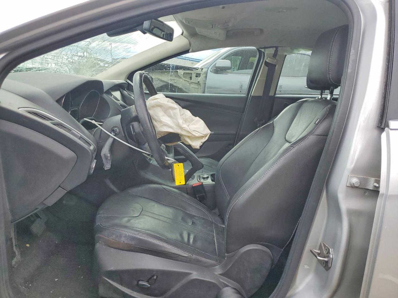 2012 Ford Focus Titanium Silver vin: 1FAHP3N26CL302475