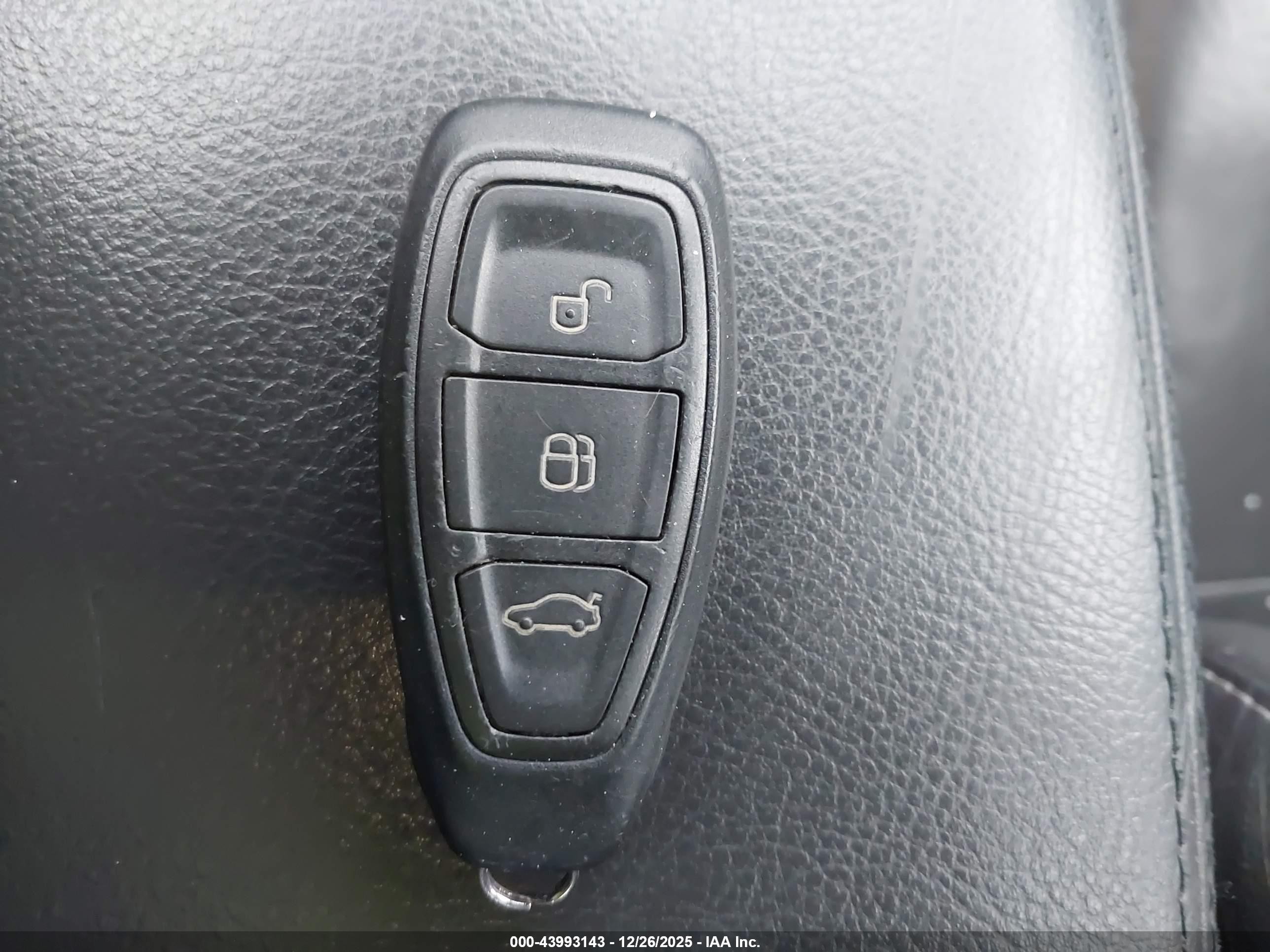 2012 Ford Focus Titanium Silver vin: 1FAHP3N26CL308955