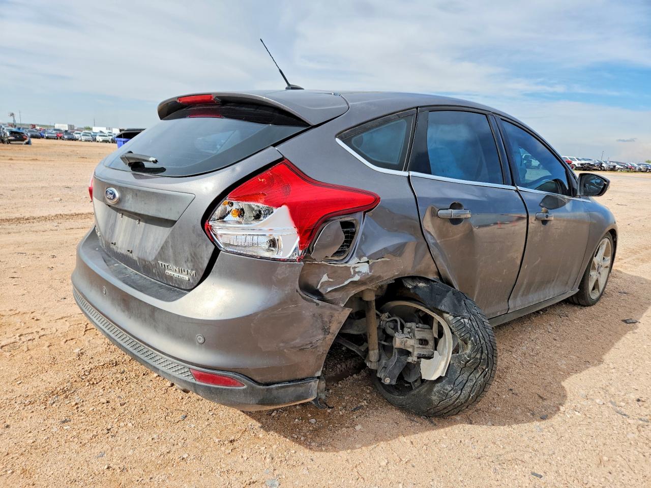 2012 Ford Focus Titanium Gray vin: 1FAHP3N27CL400172