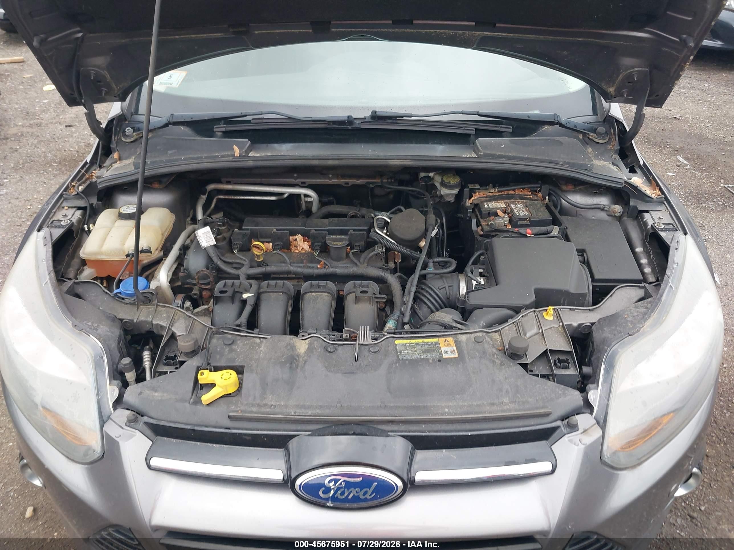 2012 Ford Focus Titanium Gray vin: 1FAHP3N28CL223650