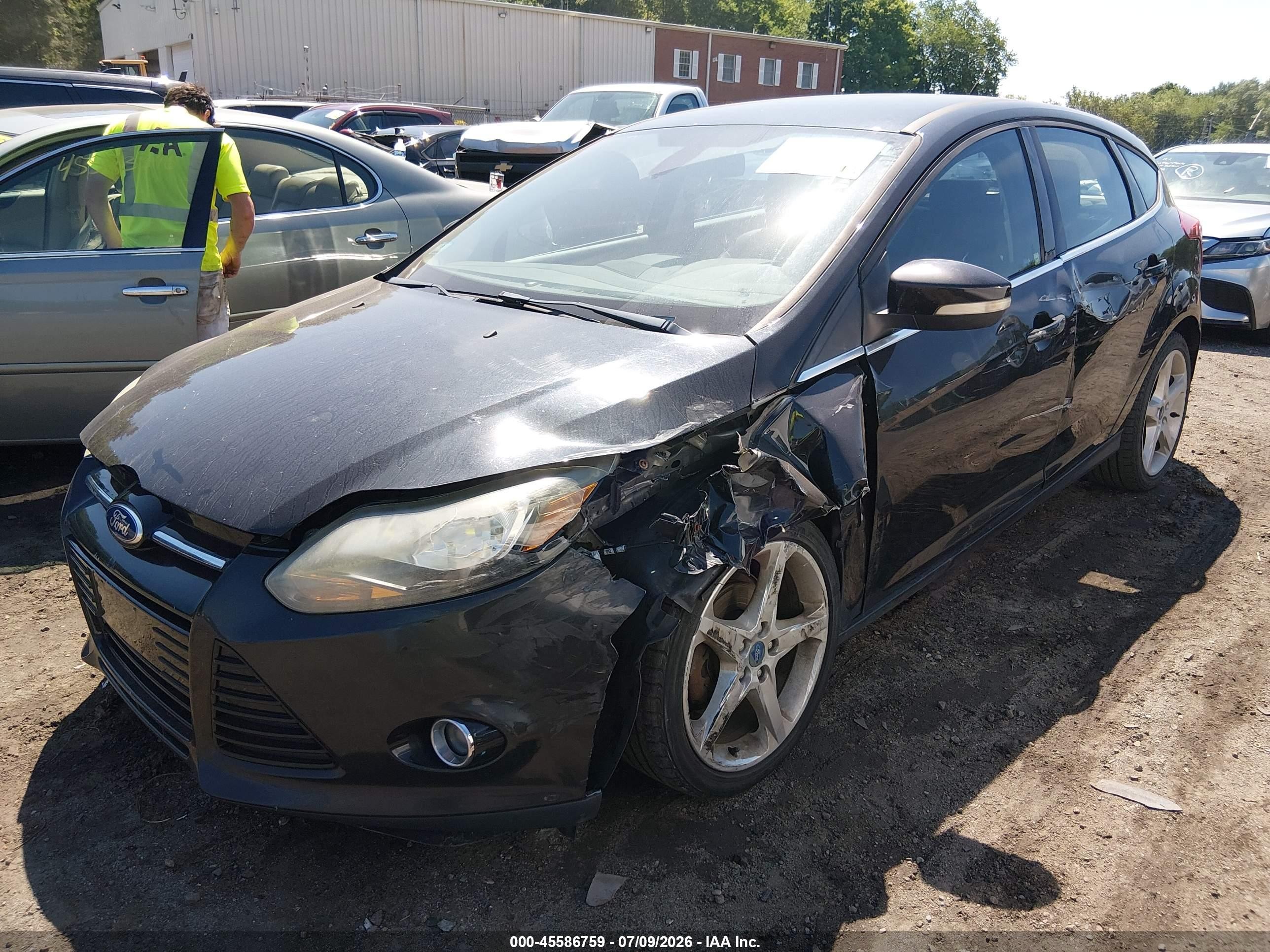 2012 Ford Focus Titanium Black vin: 1FAHP3N29CL101590