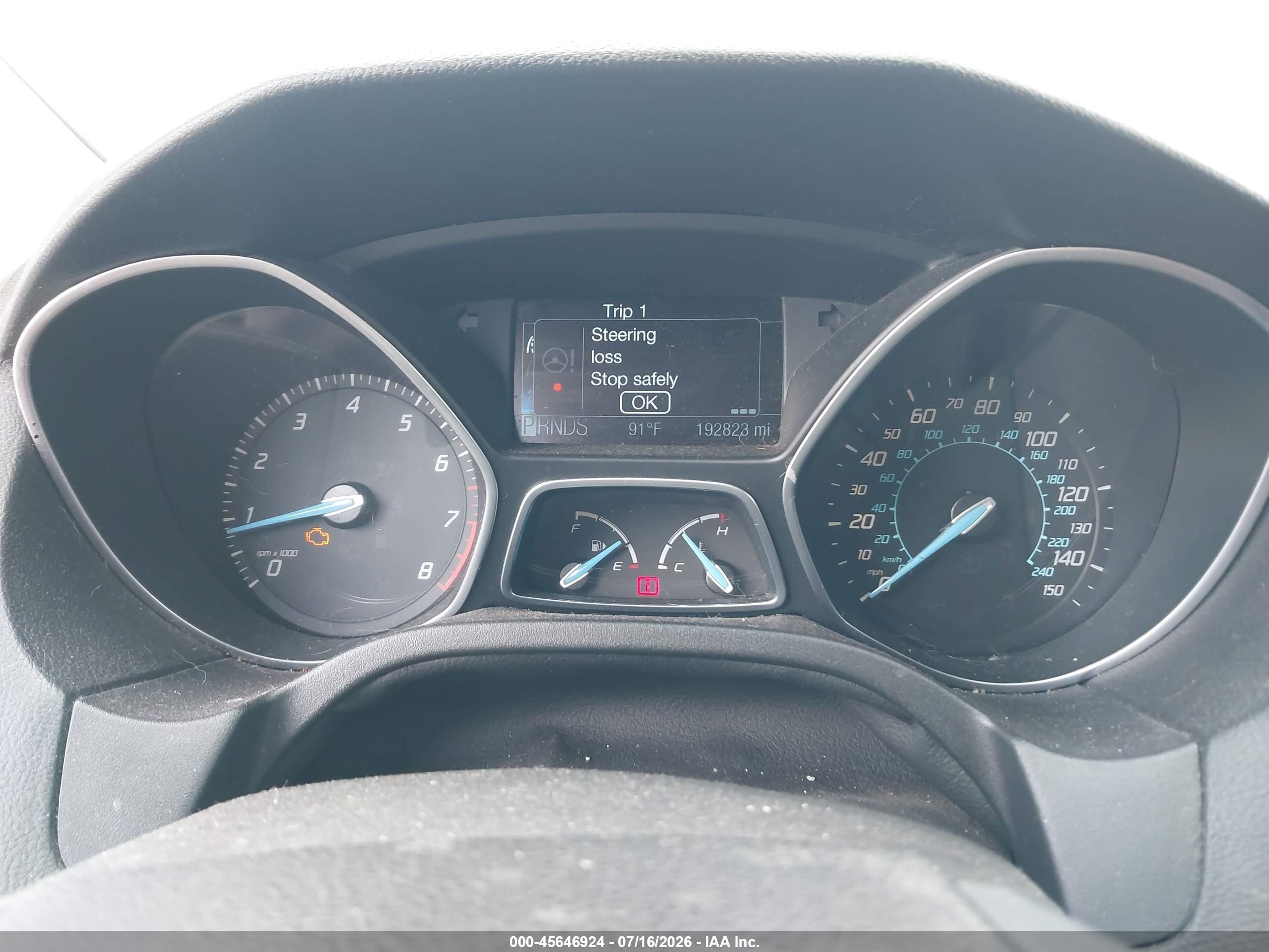 2012 Ford Focus Titanium White vin: 1FAHP3N29CL256950