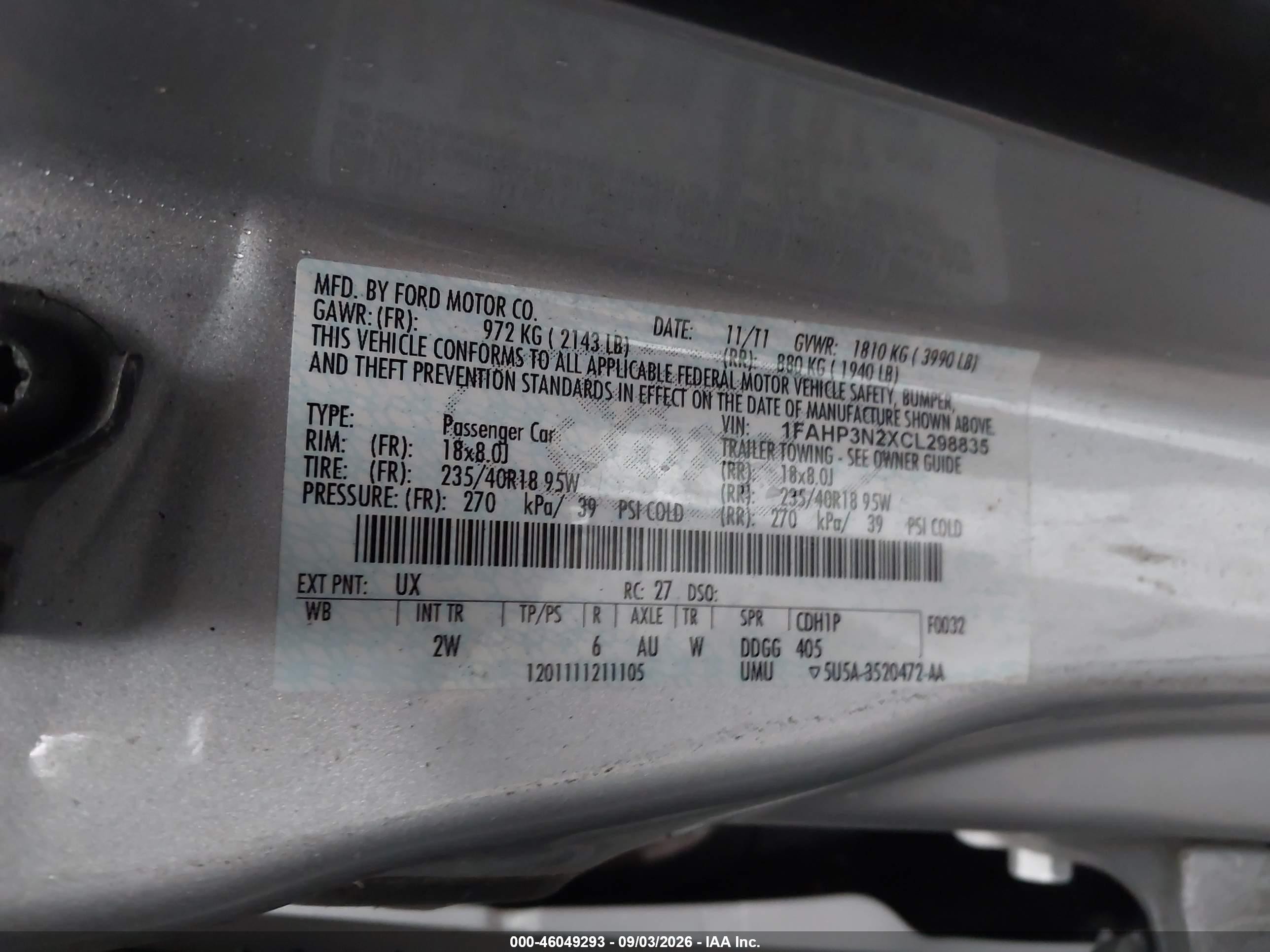 2012 Ford Focus Titanium Серебряный vin: 1FAHP3N2XCL298835