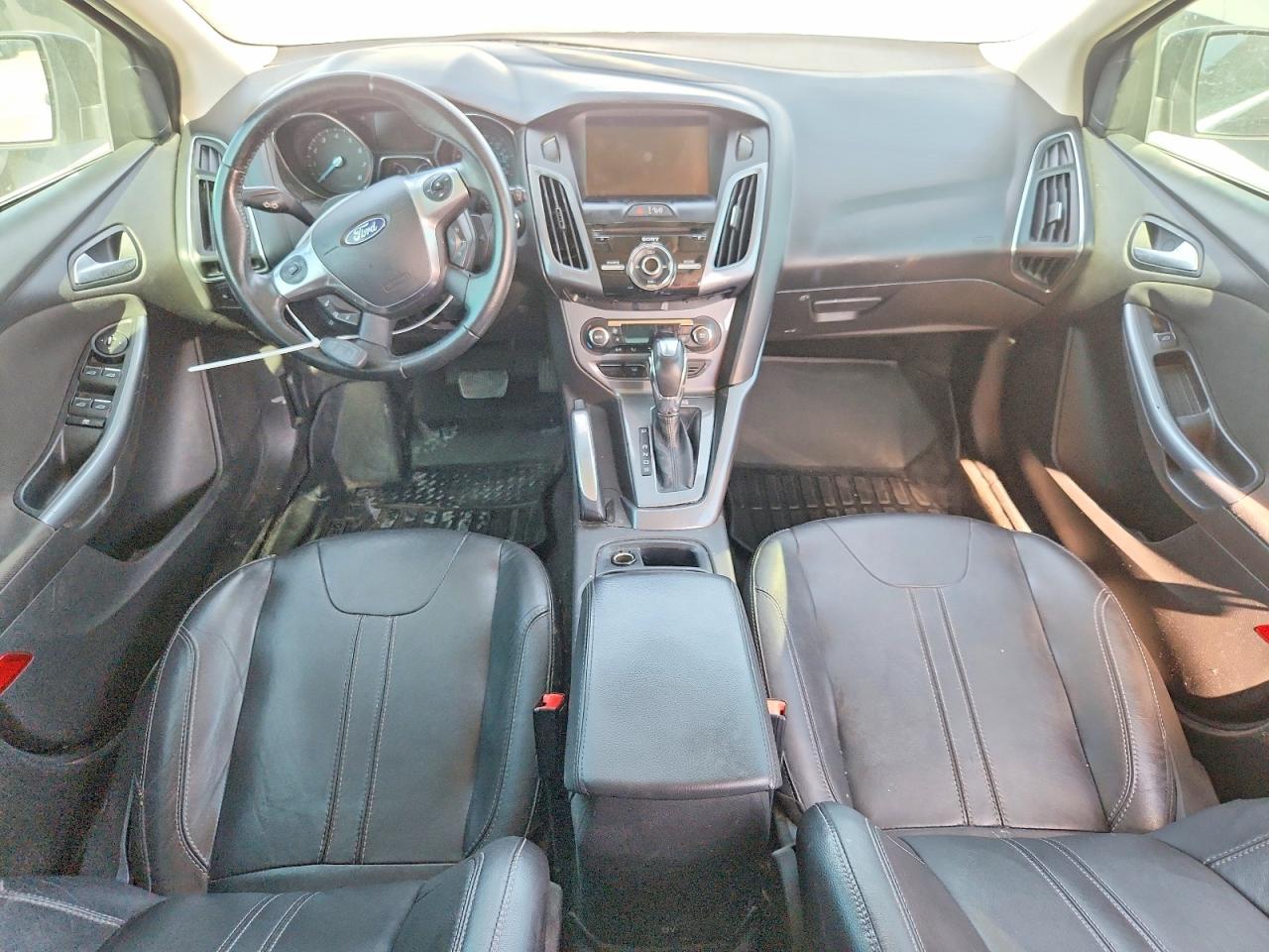 2012 Ford Focus Titanium Black vin: 1FAHP3N2XCL422084