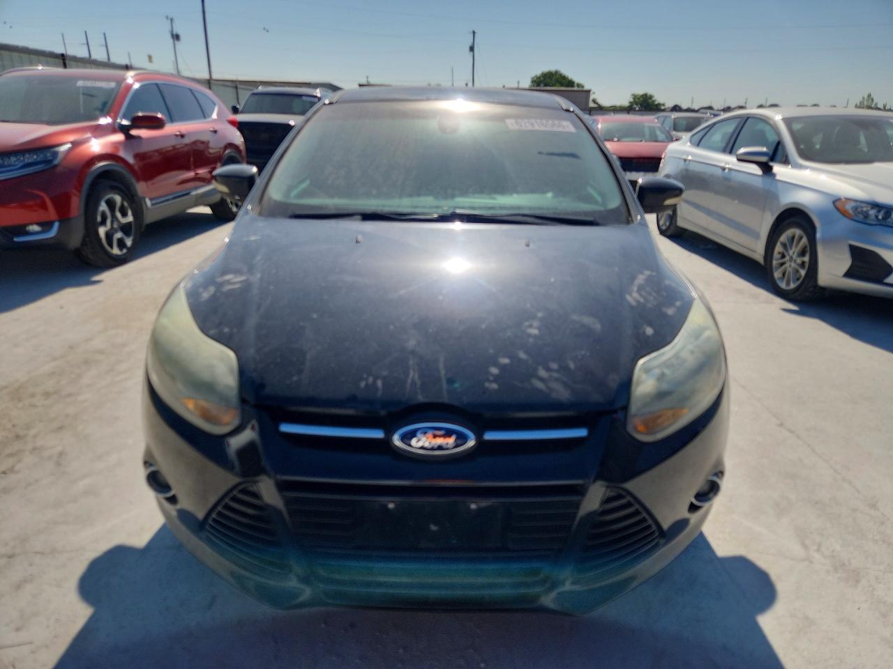 2012 Ford Focus Titanium Black vin: 1FAHP3N2XCL422084