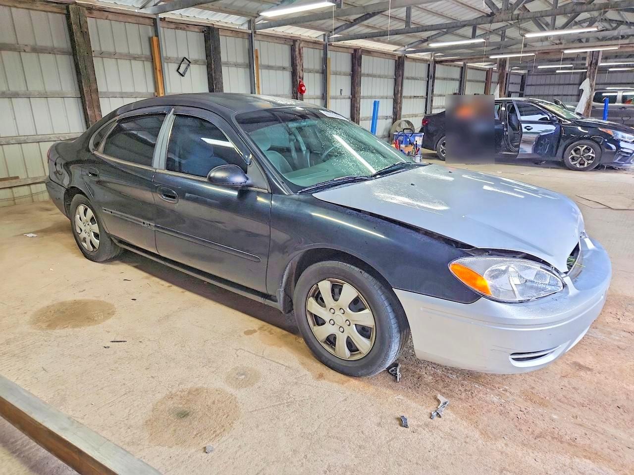 2004 Ford Taurus Lx Black vin: 1FAHP52204A172903