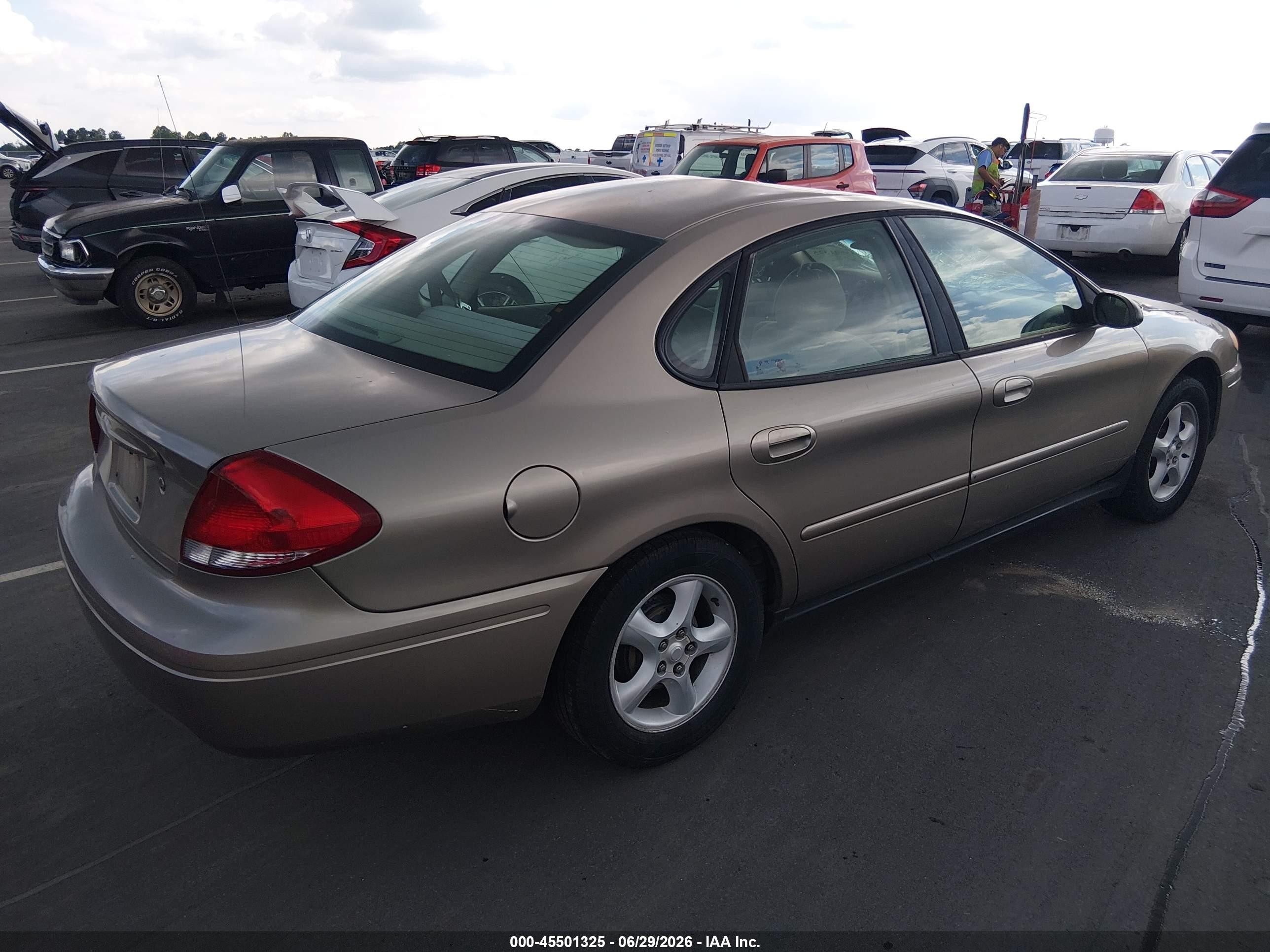 2006 Ford Taurus Se Beige vin: 1FAHP53U16A248616