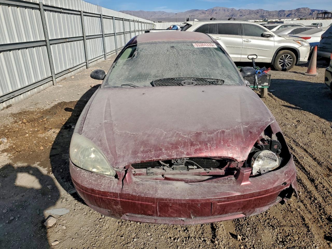 2004 Ford Taurus Se Red vin: 1FAHP53U34G157177