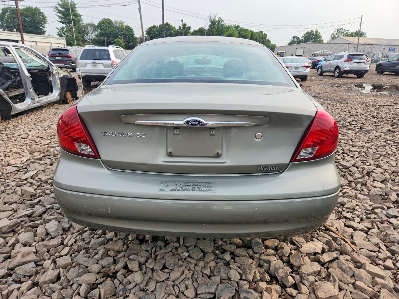 2002 Ford Taurus Se Tan vin: 1FAHP53U42G194901