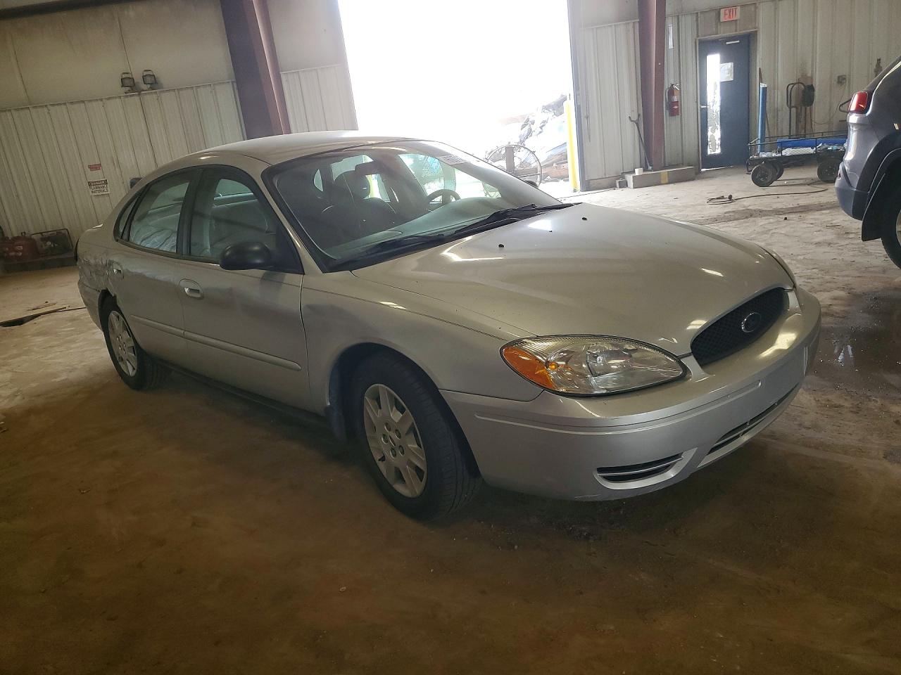2006 Ford Taurus Se Silver vin: 1FAHP53U66A147295
