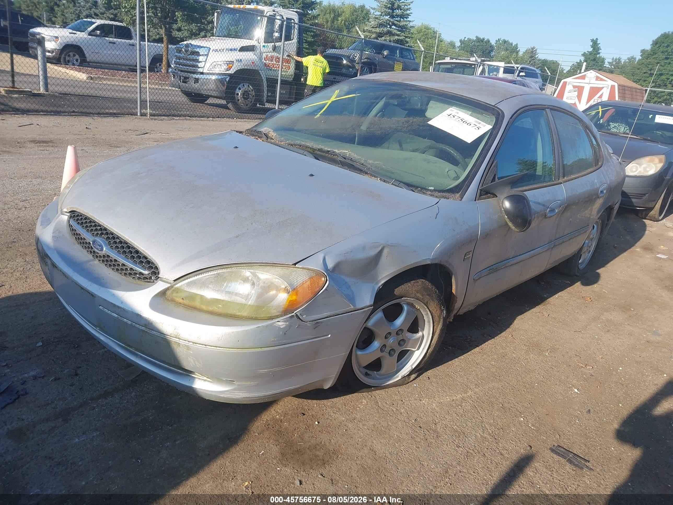 2004 Ford Taurus Ses Серебряный vin: 1FAHP55S54G175675