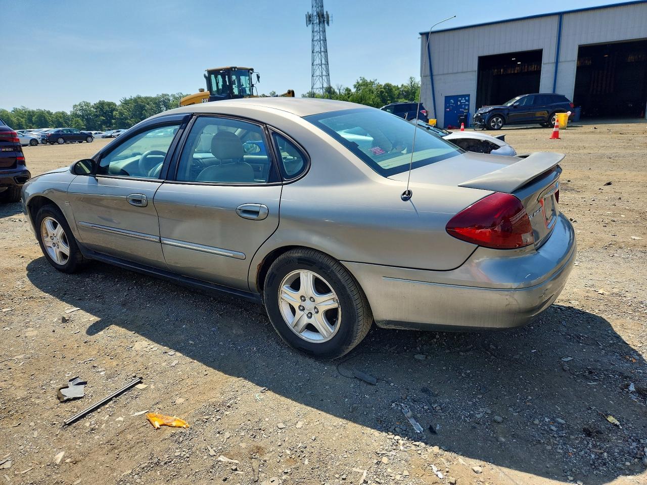 2002 Ford Taurus Sel Beige vin: 1FAHP56S02A202358