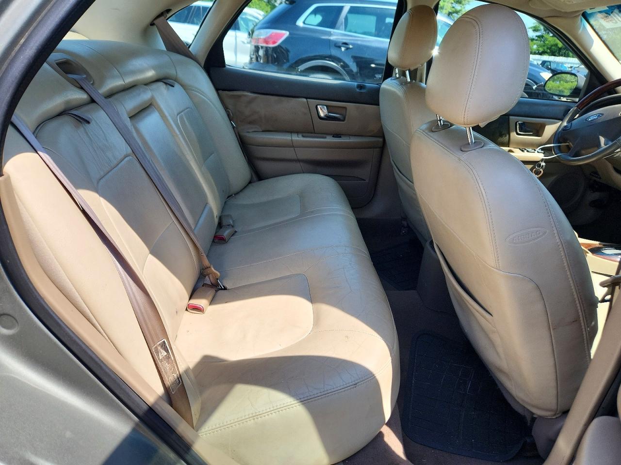 2002 Ford Taurus Sel Beige vin: 1FAHP56S02A202358
