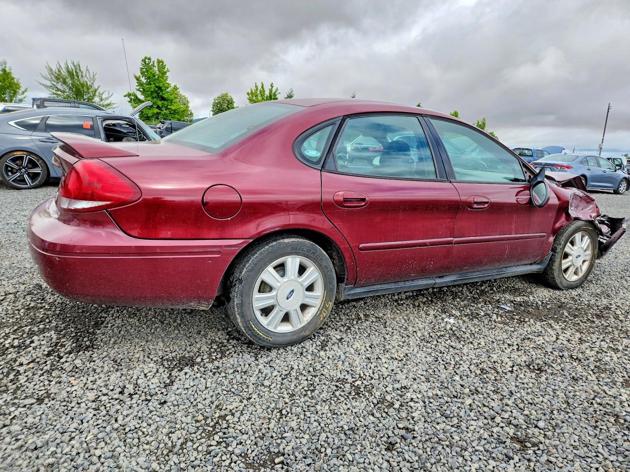 2004 Ford Taurus Sel Burgundy vin: 1FAHP56S74G175126