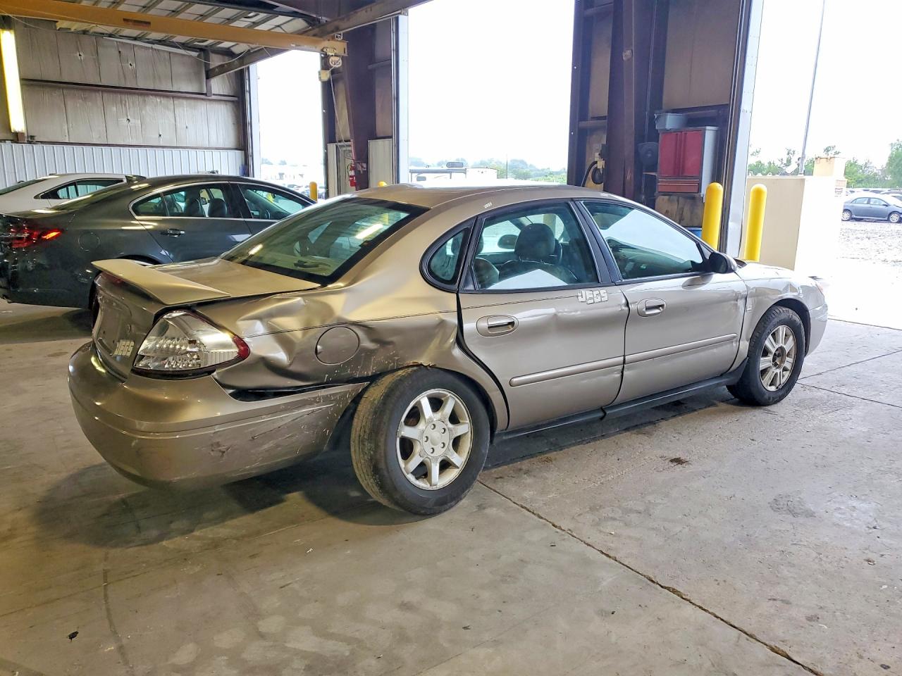 2005 Ford Taurus Sel Tan vin: 1FAHP56SX5A254830