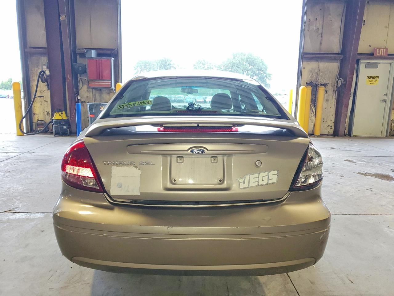 2005 Ford Taurus Sel Tan vin: 1FAHP56SX5A254830