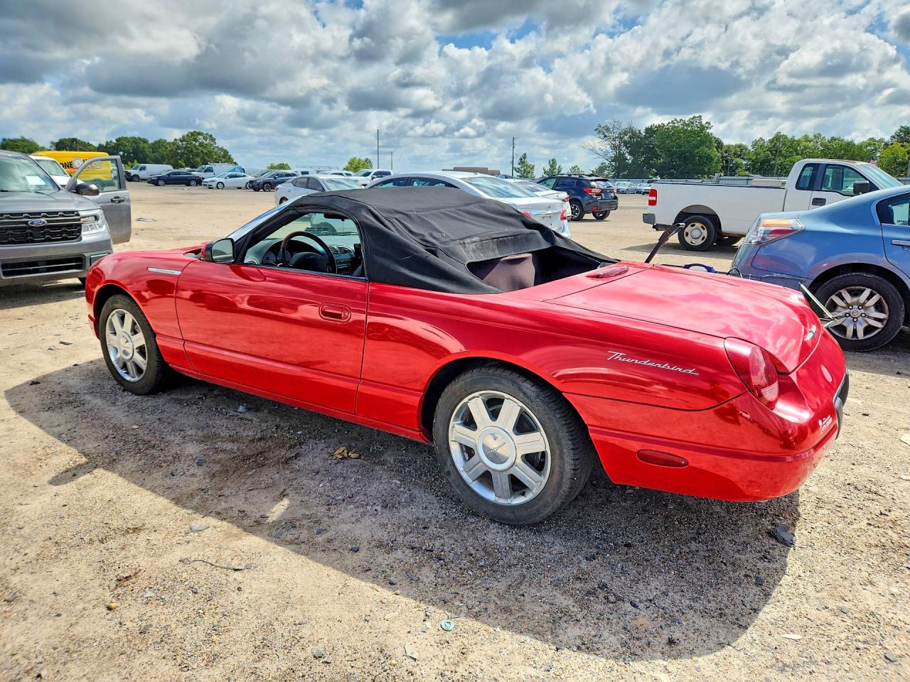 2005 Ford Thunderbird Red vin: 1FAHP60A05Y107011